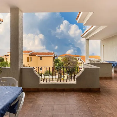 Appartement 150 Meters From The Sea, 2 Swimming Pools